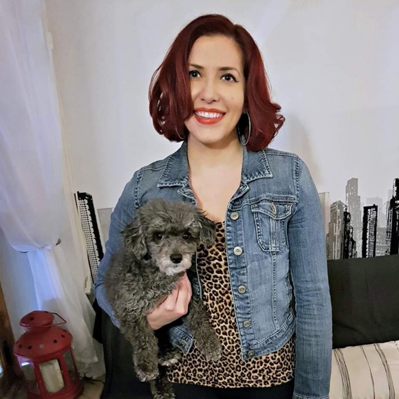 Meet your Posher, Sofia - Picture 1 of 1